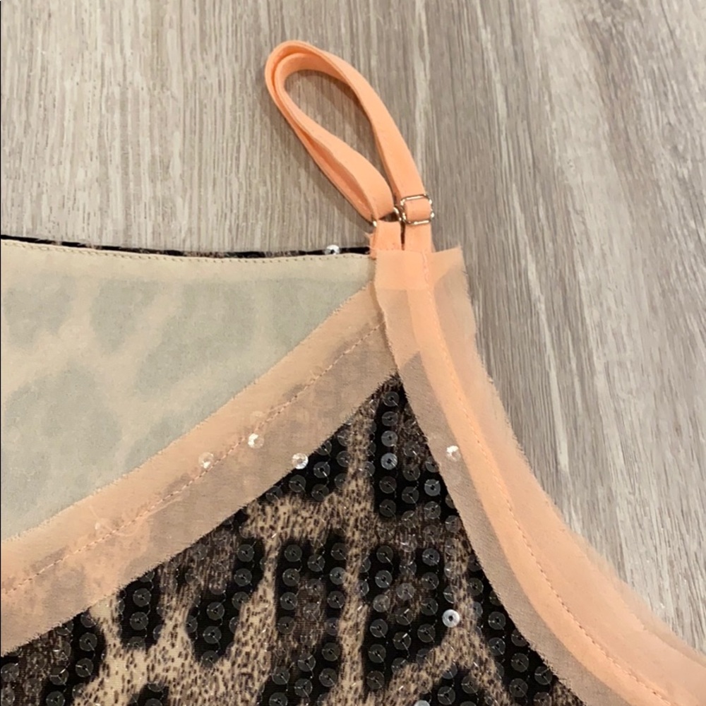 Tank top - Picture 3 of 3